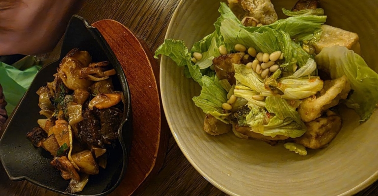 Минимум ингредиентов, максимум вкуса: салат «Настроение» – хит простого ужина