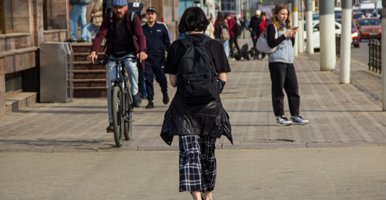 Необычные варианты украшений для девочки-подростка