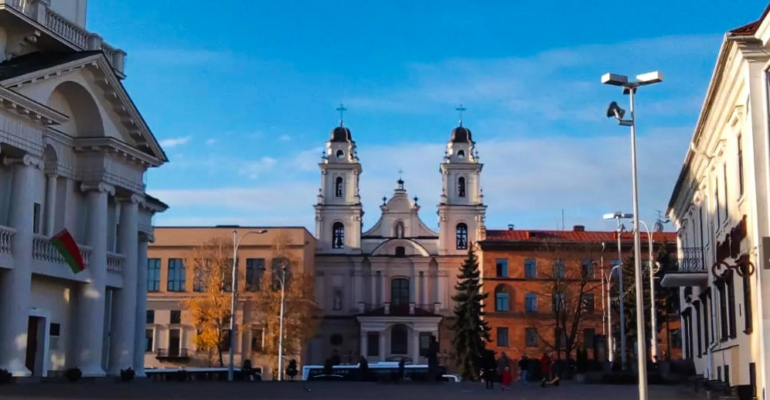 Клишевич: ЕС давит на Беларусь перекрытием границ