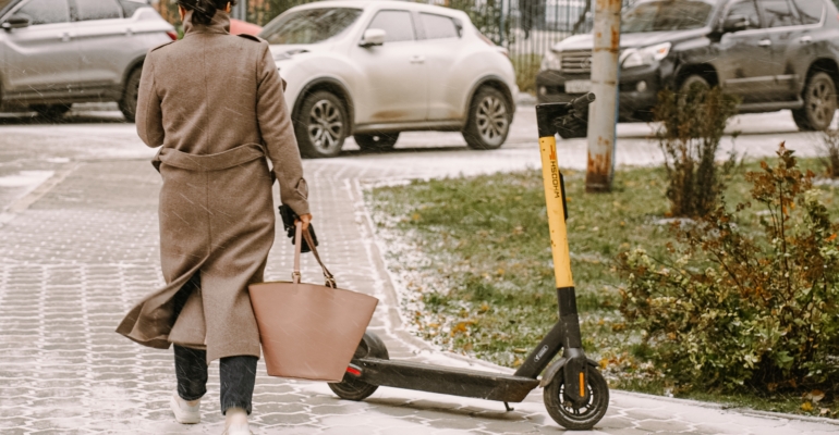 Лучшие модели пальто осени 2025: вневременные фасоны для любого возраста – как выбрать