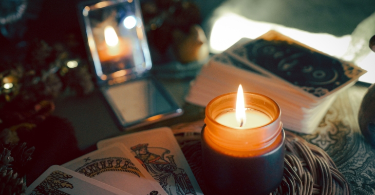 28 ноября: три карты, которые помогут понять — куда двигаться дальше