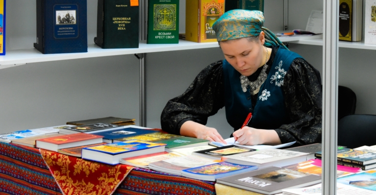 Публицист Перла: Россия стесняется таланта поэта Симонова