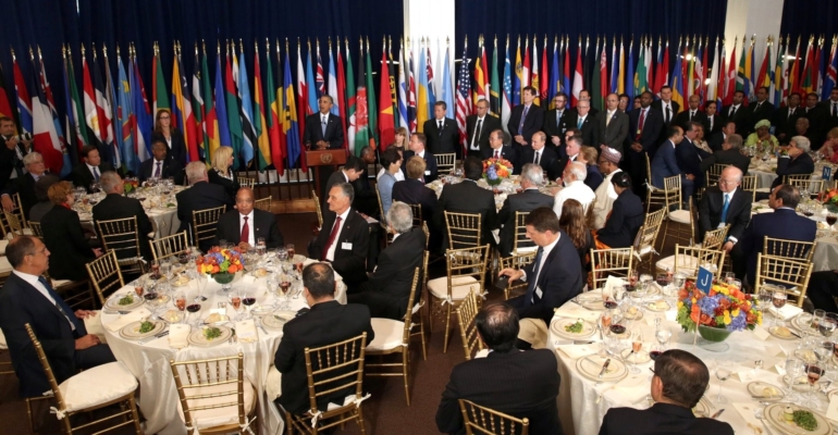 Политолог Баранчик осудил Запад за двойные стандарты к РФ