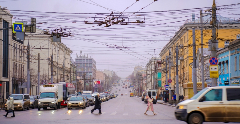 Тепло без компромиссов: угги как альтернатива громоздким ботинкам