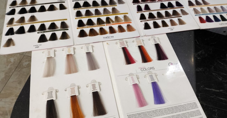 Войти в 2026 год обновлённой за 2 часа — спасут кончики волос и правильный цвет