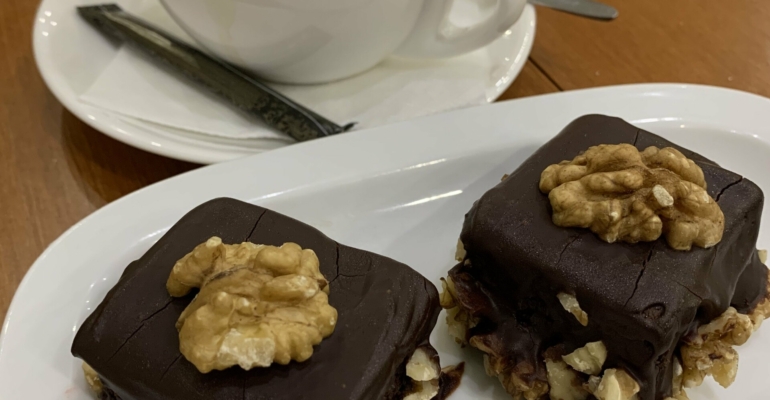 Идеальные трюфели за 10 минут активного времени: рецепт, который никогда не подведет