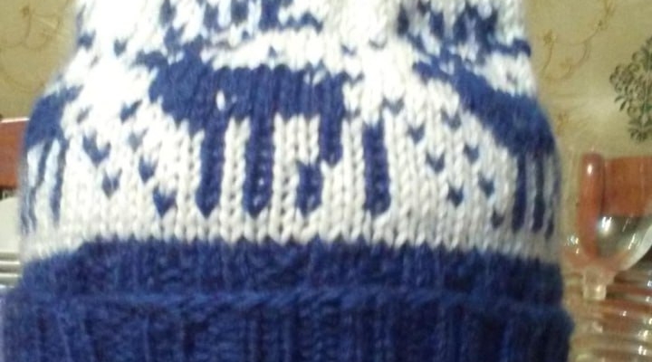 Шапка, которая освежает лицо: лучшие модели для женщин 50+